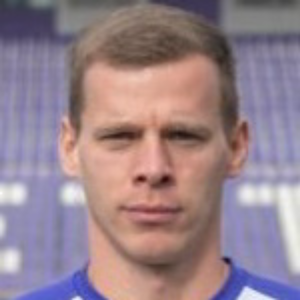 L. Knežević