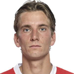 D. Praet